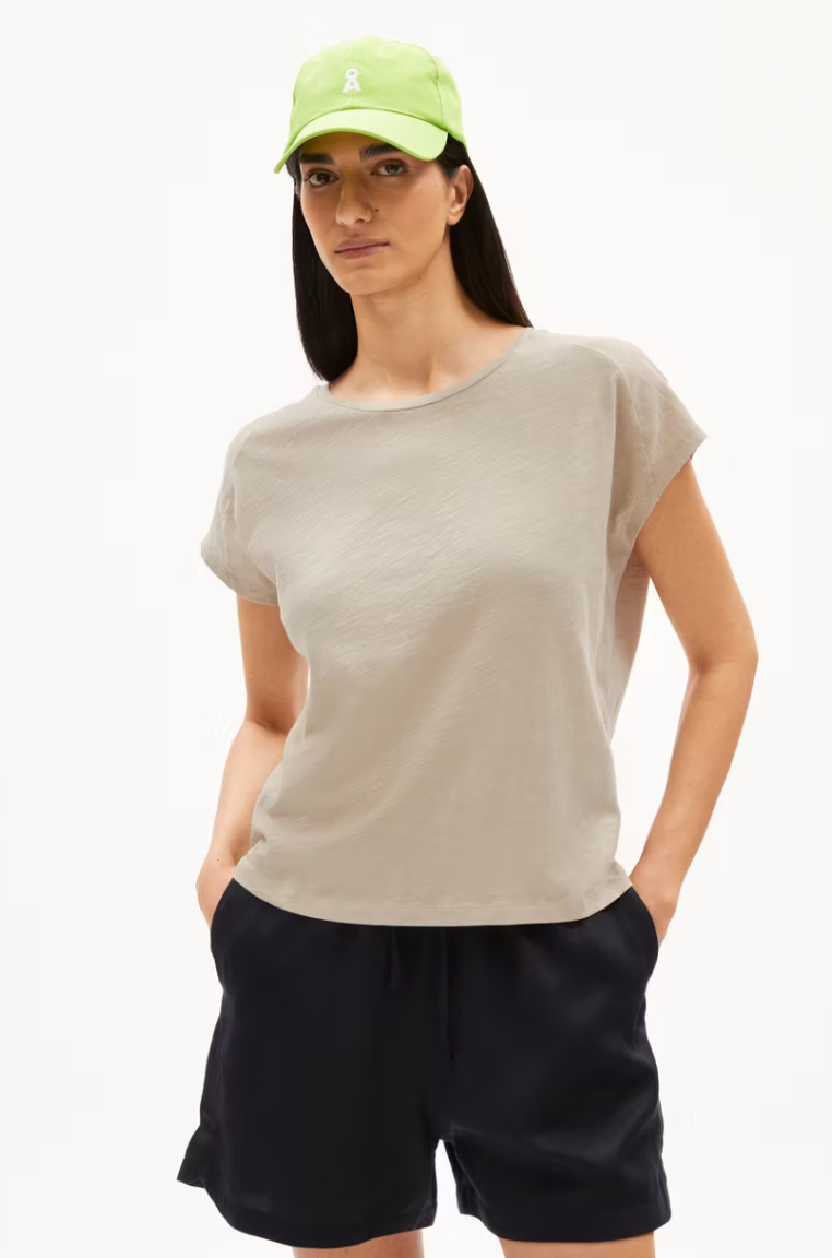 Oneliaa Short Sleeve T-shirt