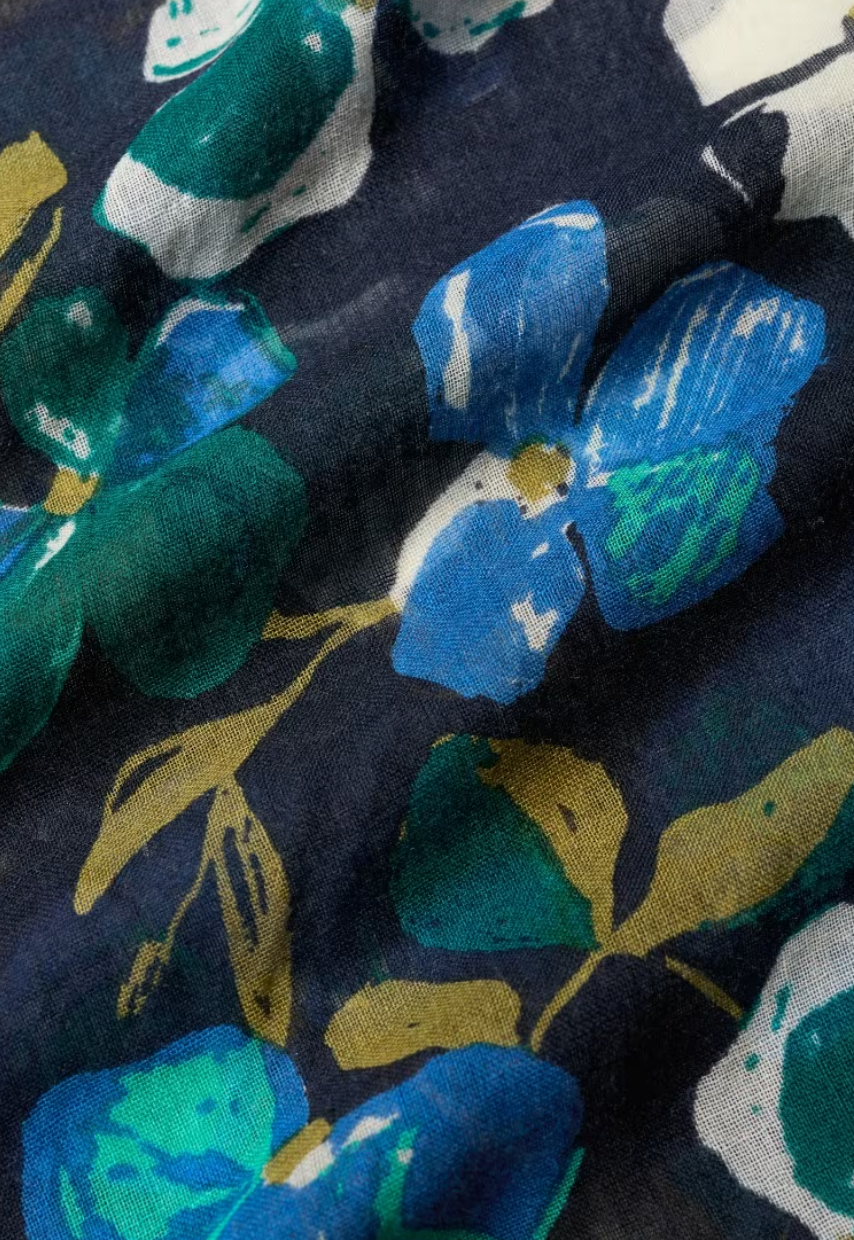 Pretty Circle Scarf