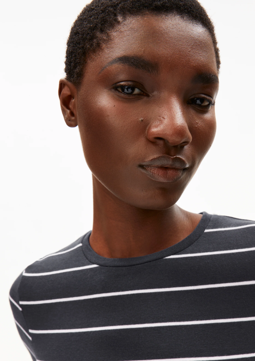 Jaanisara Fine Stripes T-Shirt