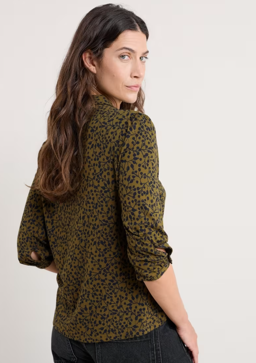 3/4 Sleeve Embrace Shirt