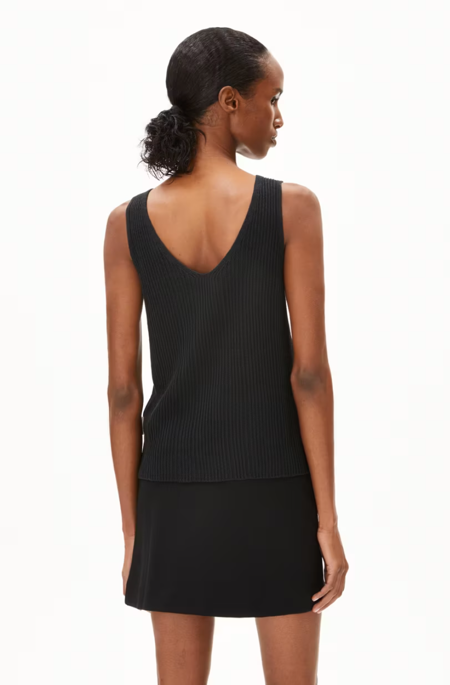 Caaro Lino Knit Top