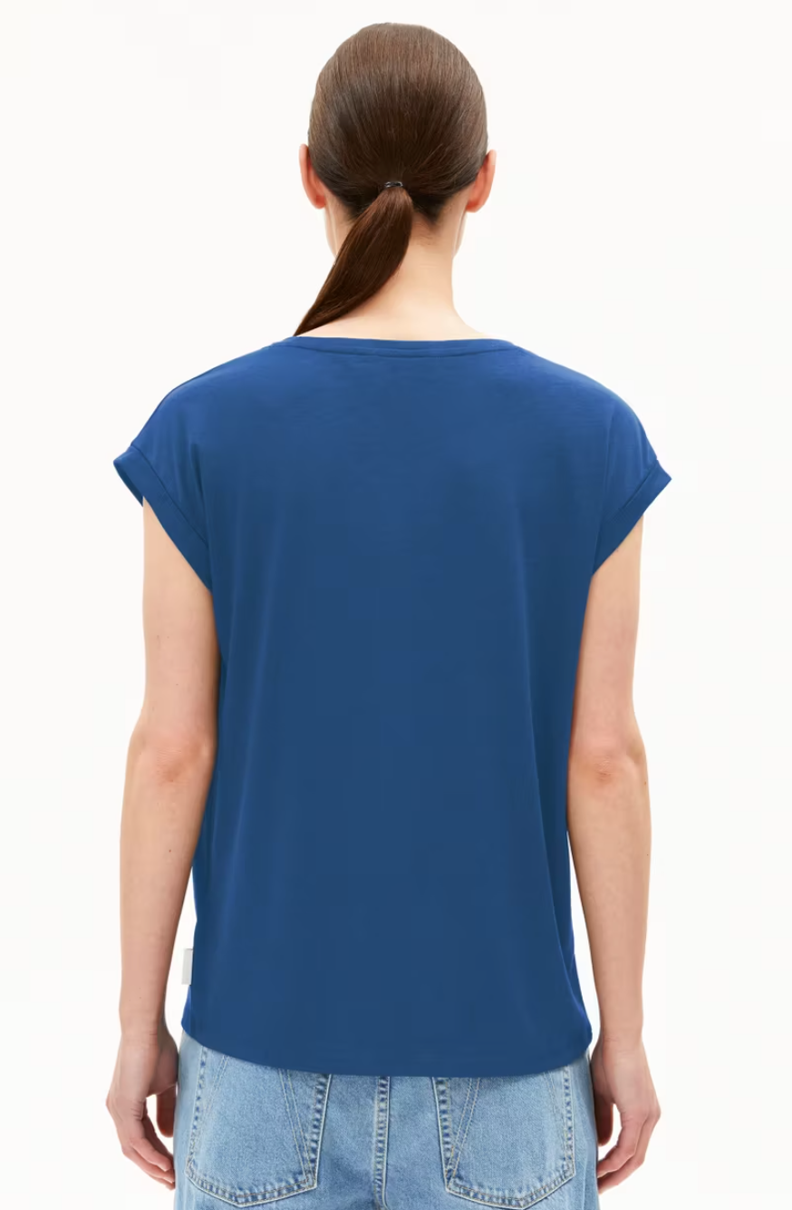 Jilaana T-shirt