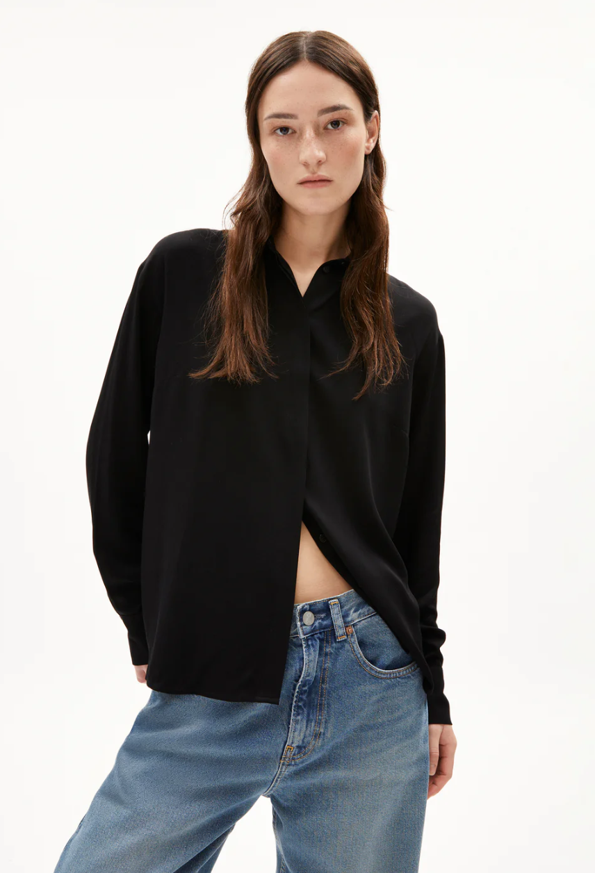 Larisaana Long Sleeve Blouse
