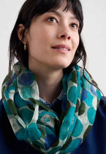 Pretty Circle Scarf
