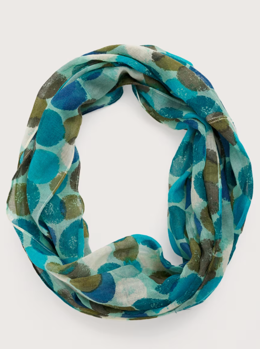 Pretty Circle Scarf