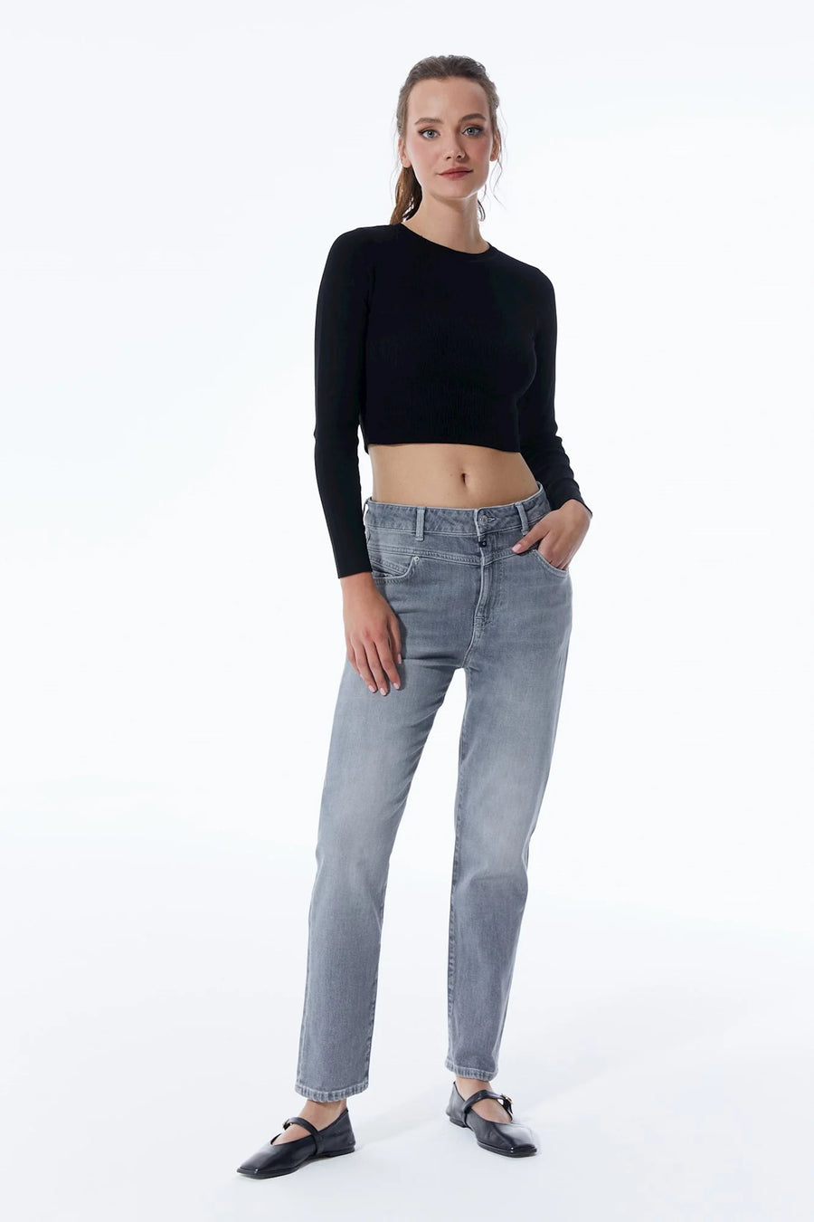 Victoria Boyfriend Jean