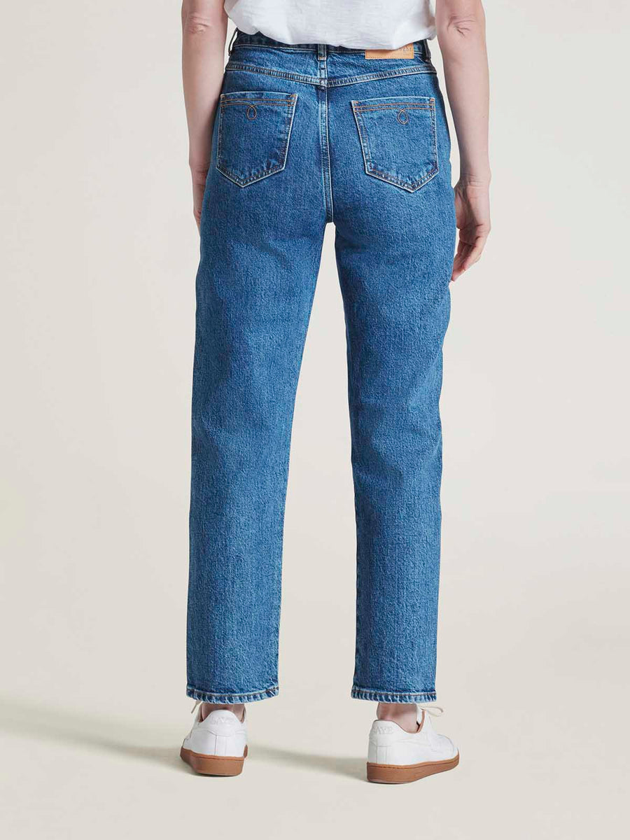 Essential Organic Cotton Straight Leg Jeans