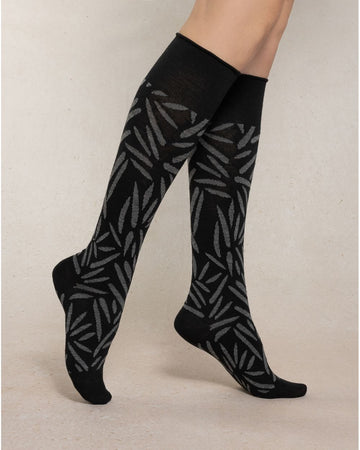 Fine Wool Wild Leaf Knee Socks